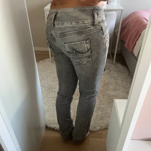 Ltb jeans - Säljer mina gråa ltb jeans då dem tyvärr inte kommer till användning längre💕