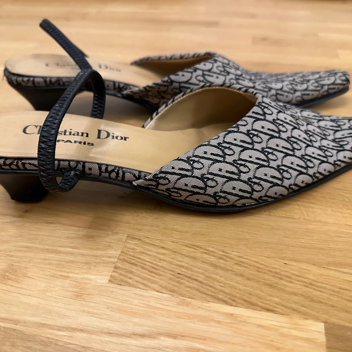 Vintage kitten heels  - 90