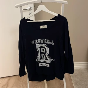 Skön tröja  - Superskön tröja från bik bok. Oversized