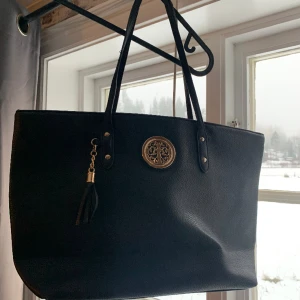 Väska  - Använd få gånger