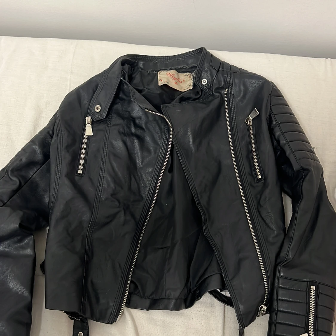 Skinn jackor (100 kronor) - 90