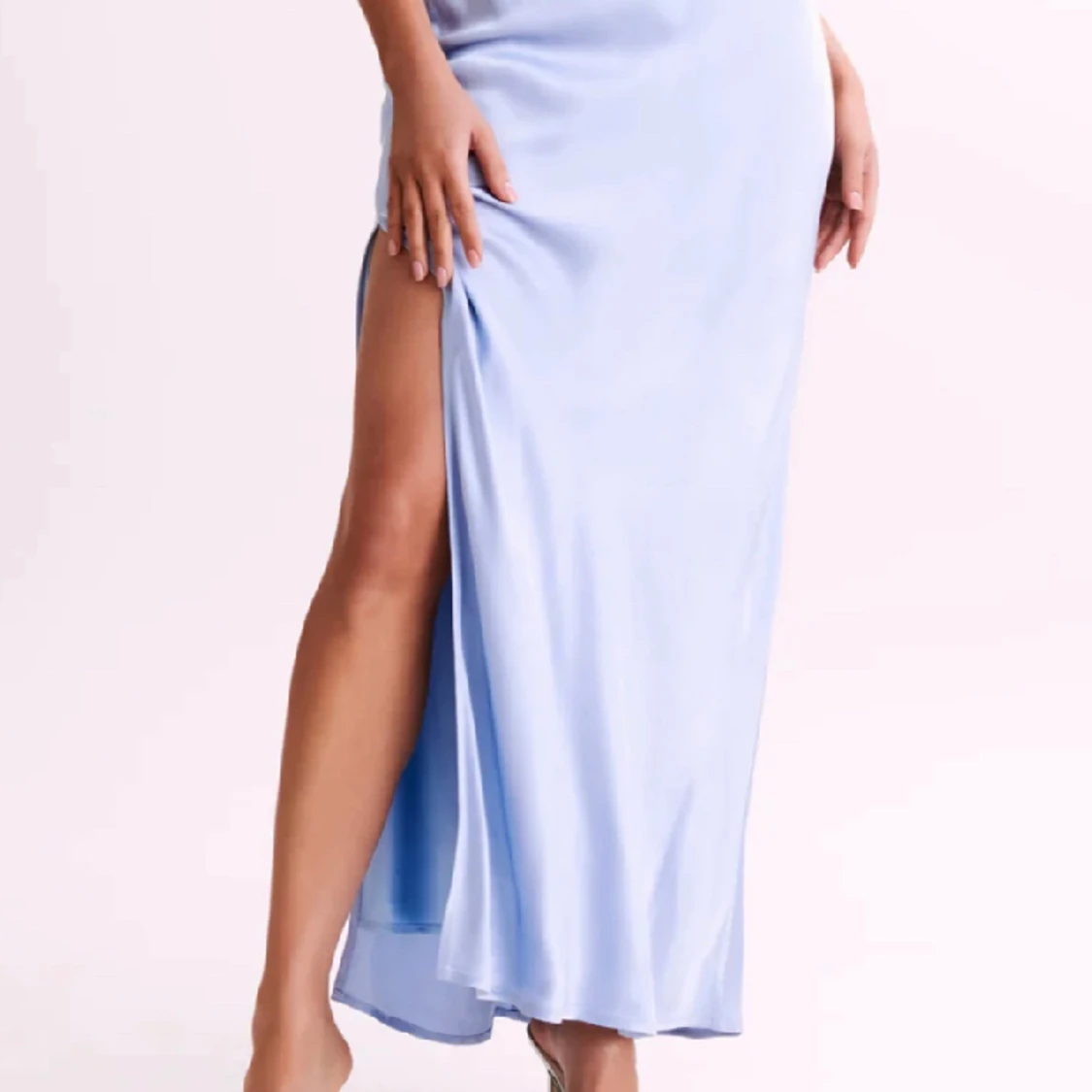 Ljusblå balklänning från Meshki - 90
