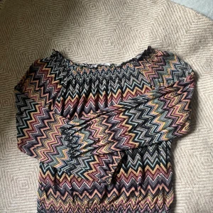 Mönstrad tröja Kappahl  - Mönstrad tröja ifrån Kappahl  Använd fåtal gånger🫶🏼