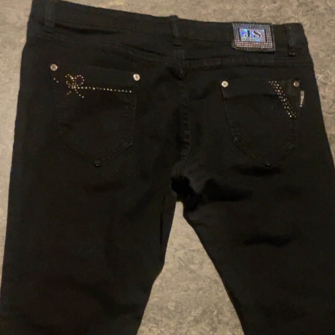 Svarta jeans  - 90