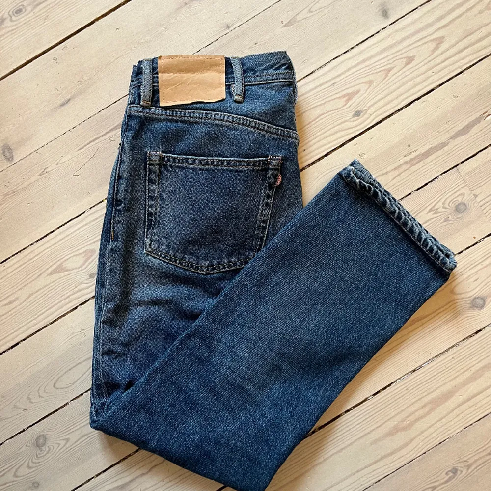Blå jeans från Acne Studios, stl 25/34 Knappt använda. . Jeans & Byxor.