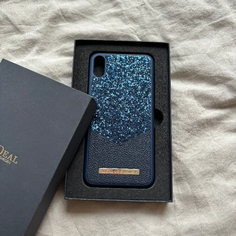 Väldigt snyggt skal till iPhone XS Max från ideal of Sweden. . Accessoarer.