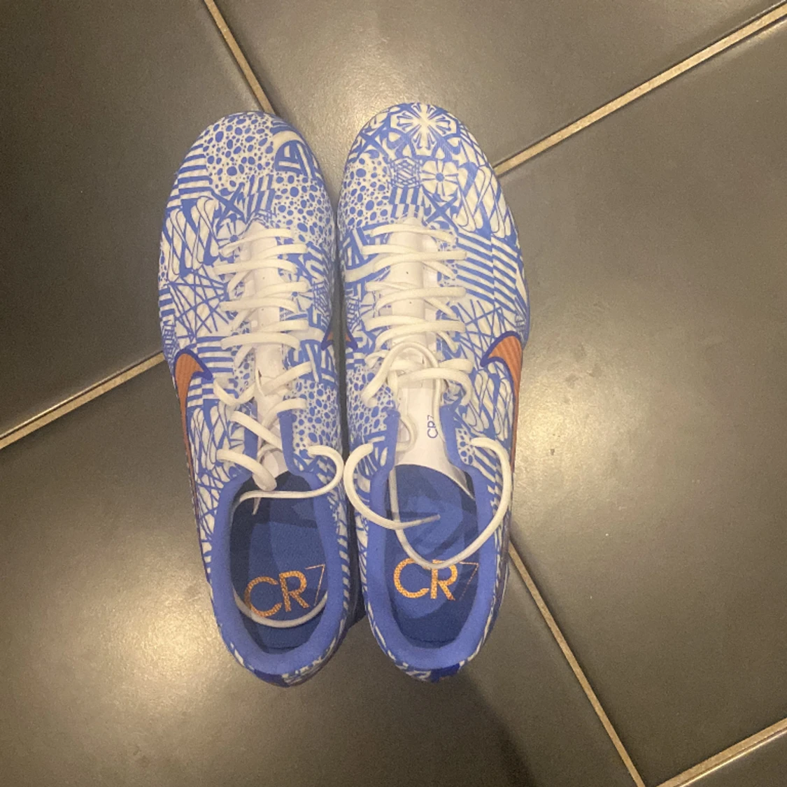 CR7 Inomhus Fotbollskor - 90