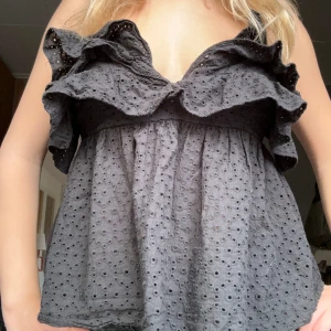 Topp - Fin svart topp från zara 