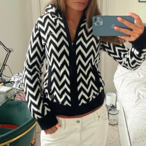 Kofta!  - Kofta i missoni liknade material! 