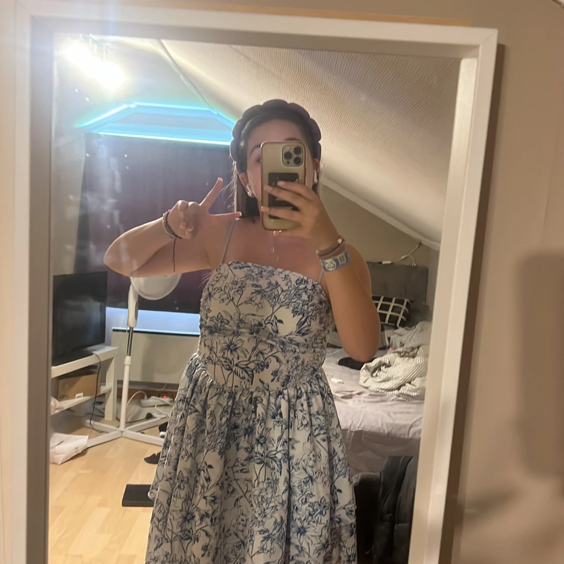 Jätte fin sommarklänning  - 91