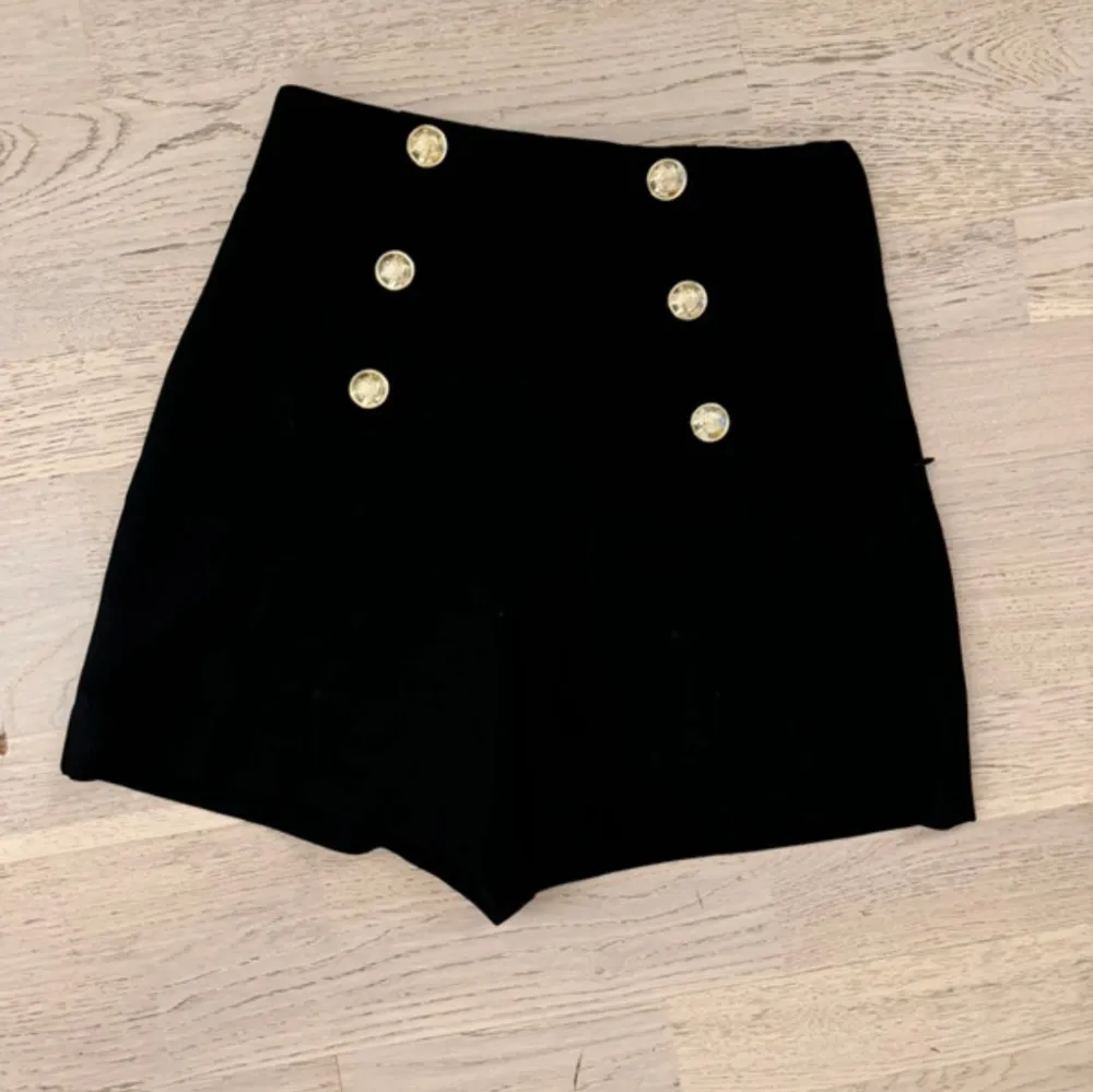 Oanvända . Shorts.