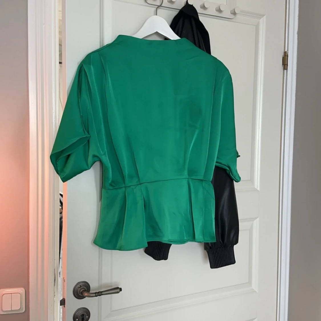 Fin blus från hm - 91