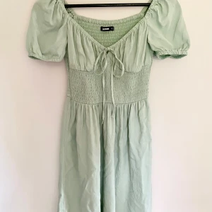 Sommarklänning Bik bok  - Stl XS. Endast provad, nyskick! 