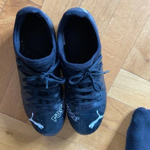 Fotbollsskor  - Svarta puma fotbollsskor 