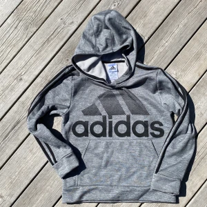 Hoodie Adidas  - 10-12 år, passar 134-140 cm lång. Mycket litet använd, som ny. 