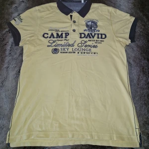 Camp David piké - Camd David pike i fint skick med feta detaljer 