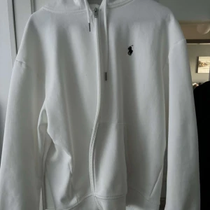 Ralph lauren zip - Skön basic zip för billigt❗️Storlek XL, oanvänd. 🅰️🤷🏾
