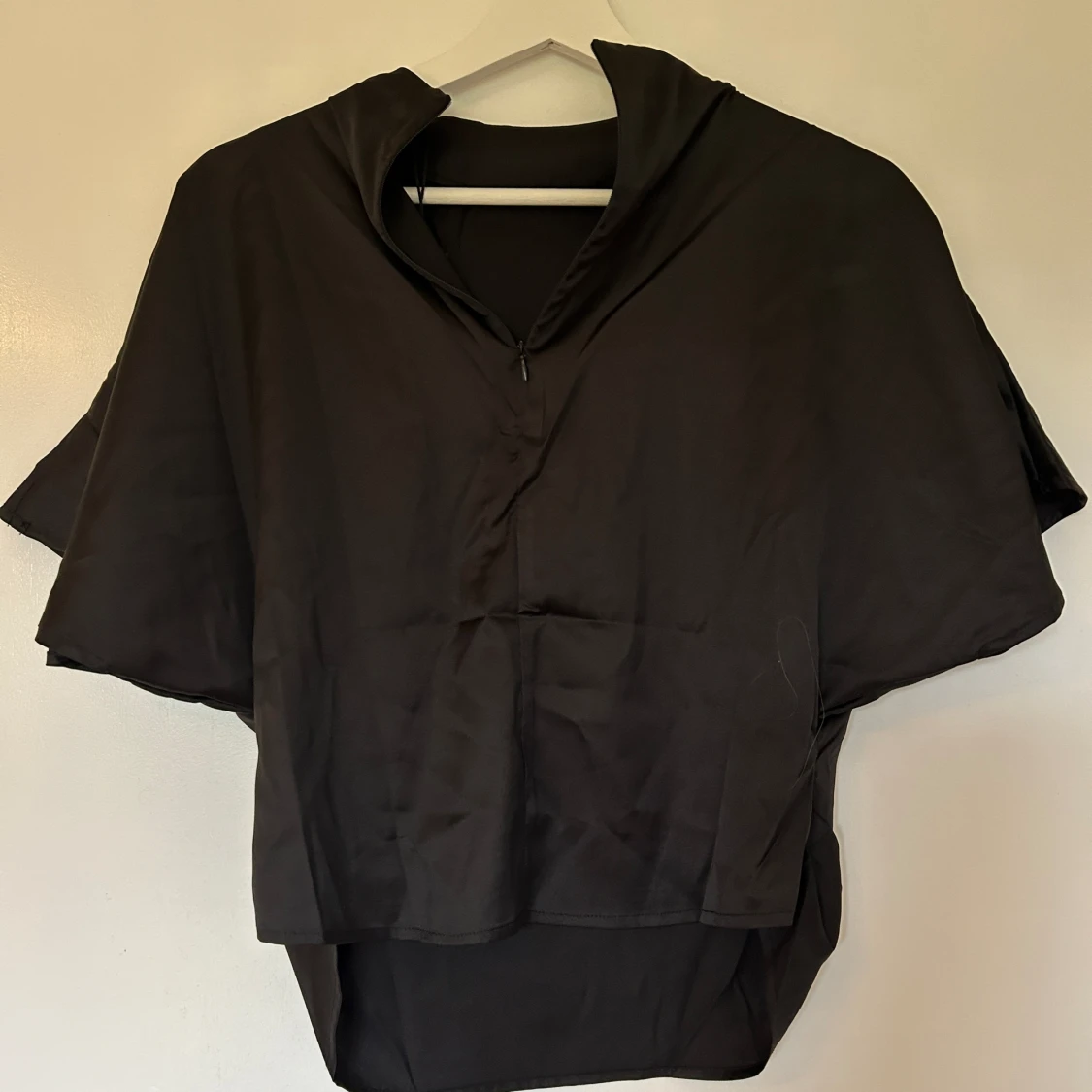 Svart blus  - 91