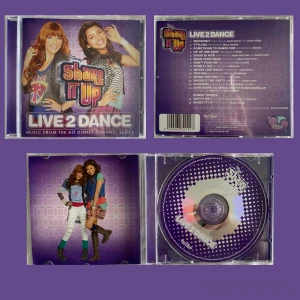 Shake it up CD  - Shake it up CD i bra skick!  Nästan helt ospelad 