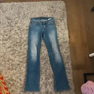 Jeans från vinted som var förstora.