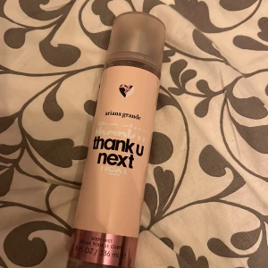 Ariana grande thank you next mist  - Parfym body mist ca 70% kvar 