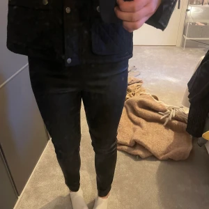 Skinnbyxor - Rensar, vill bli av med det därav billigt pris 🥂☀️☀️