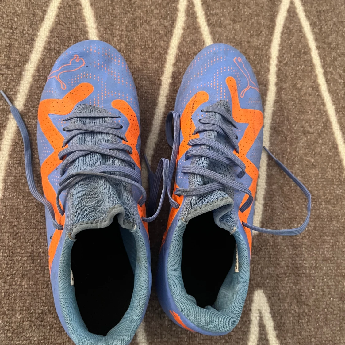 Puma fotbollsskor  - 91