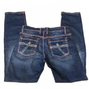 FETA JEANS💯 - Snygga jeans i nyskick💯💯 Camp David Denim straight fit  Kontakta mig vid frågor:)