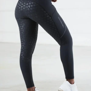 Maya Delorez Winter breeches - Använda bara två gånger så i väldigt fint skick! Varmt fodrade nu inför vintern ❄️❄️ nypris 900kr