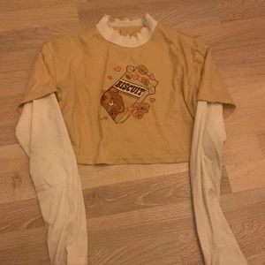 Tröja  - Beige tröja från shein