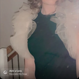 Zara - Svart body med tyll detalj i strl S i nyskick 🖤