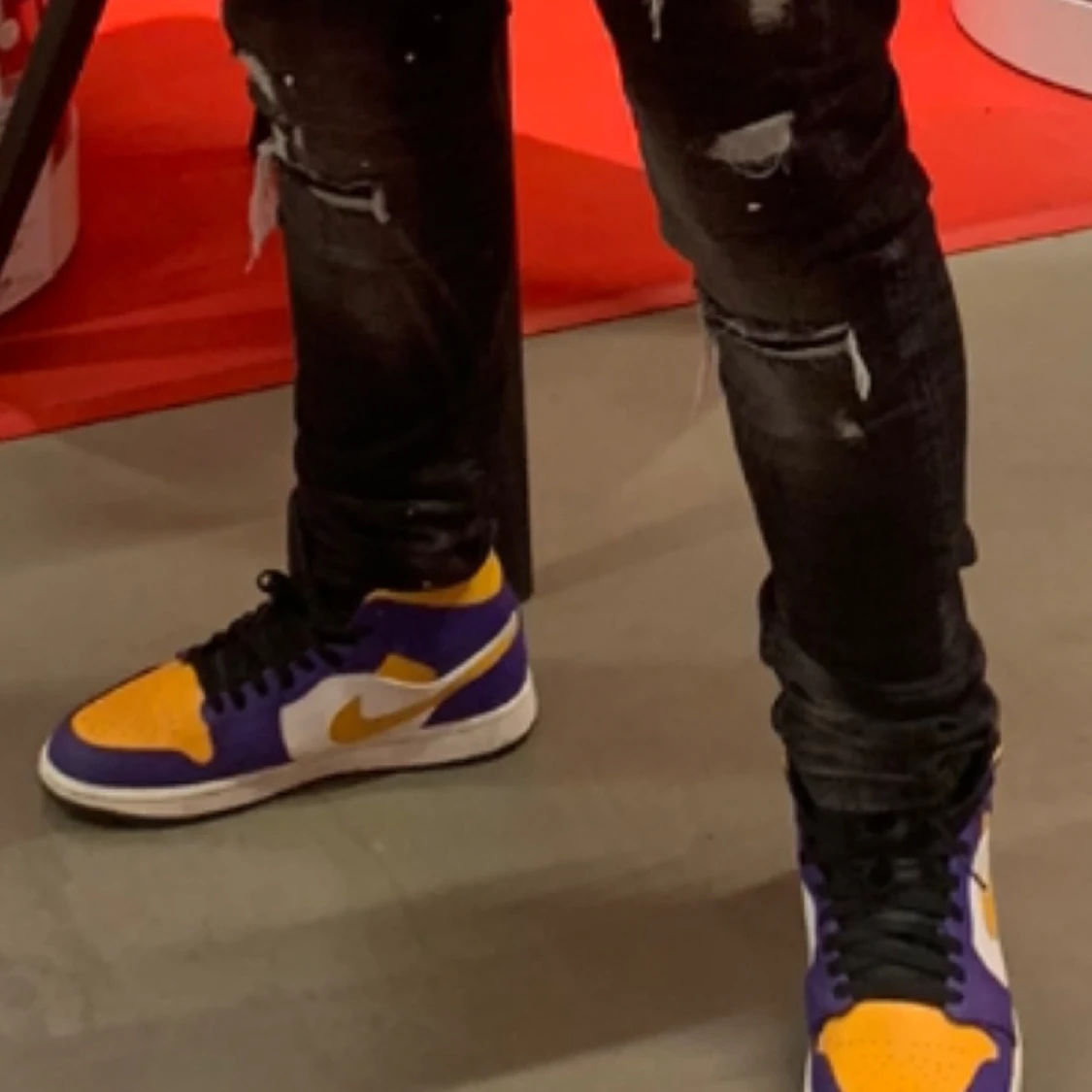 Jordan Mid Lakers med kvitto (footlocker) - 90