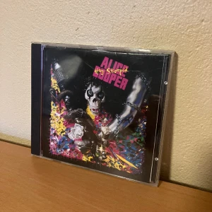 Alice Cooper cd  - Bra skick 