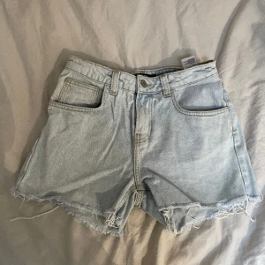 Jeansshorts - Bra skick 