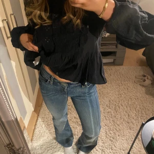 Levis jeans  - Snygga Levis jeans, passar inte mig🤍 