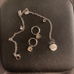Edblad - Matchande örhängen och armband. ❤️90kr/st eller 130kr för både örhängen och armband .❤️