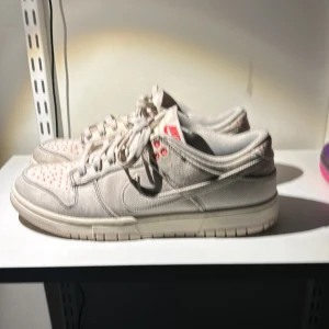 Nike dunk low - Bra skick