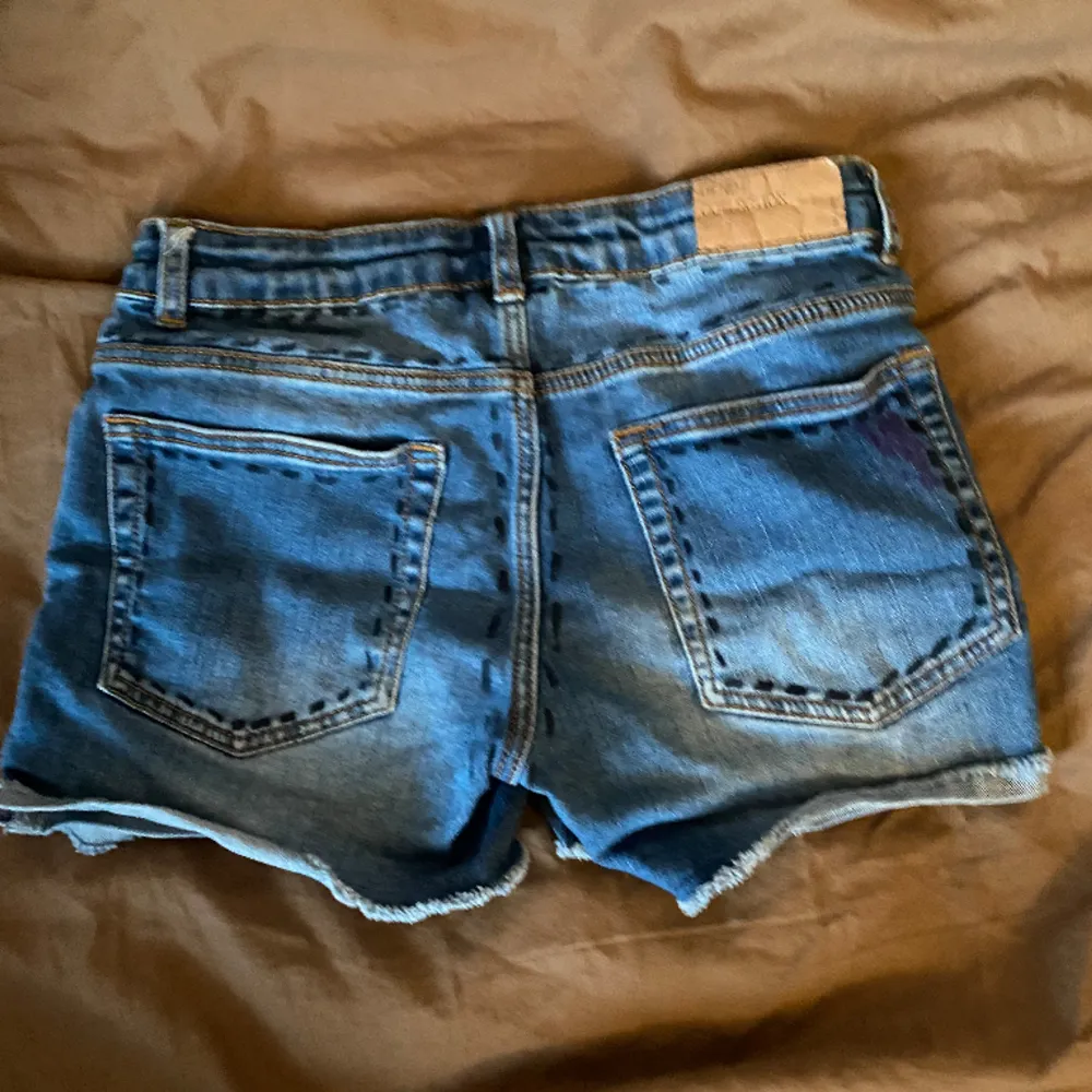 Coola shorts!🖤💗❤️🔥🎸. Jeans & Byxor.