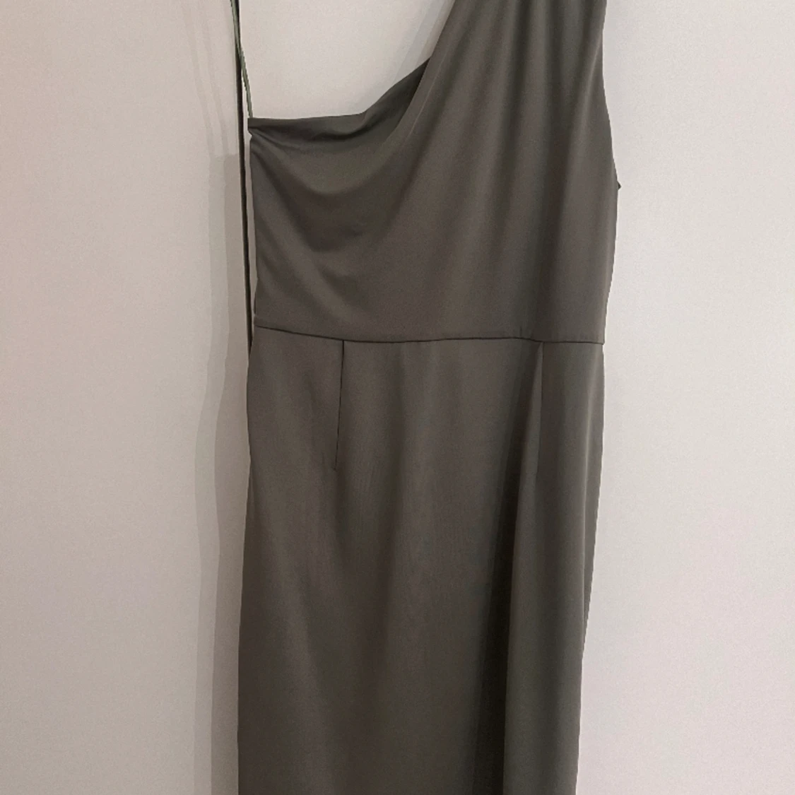 Kort mintgrön klänning - 90