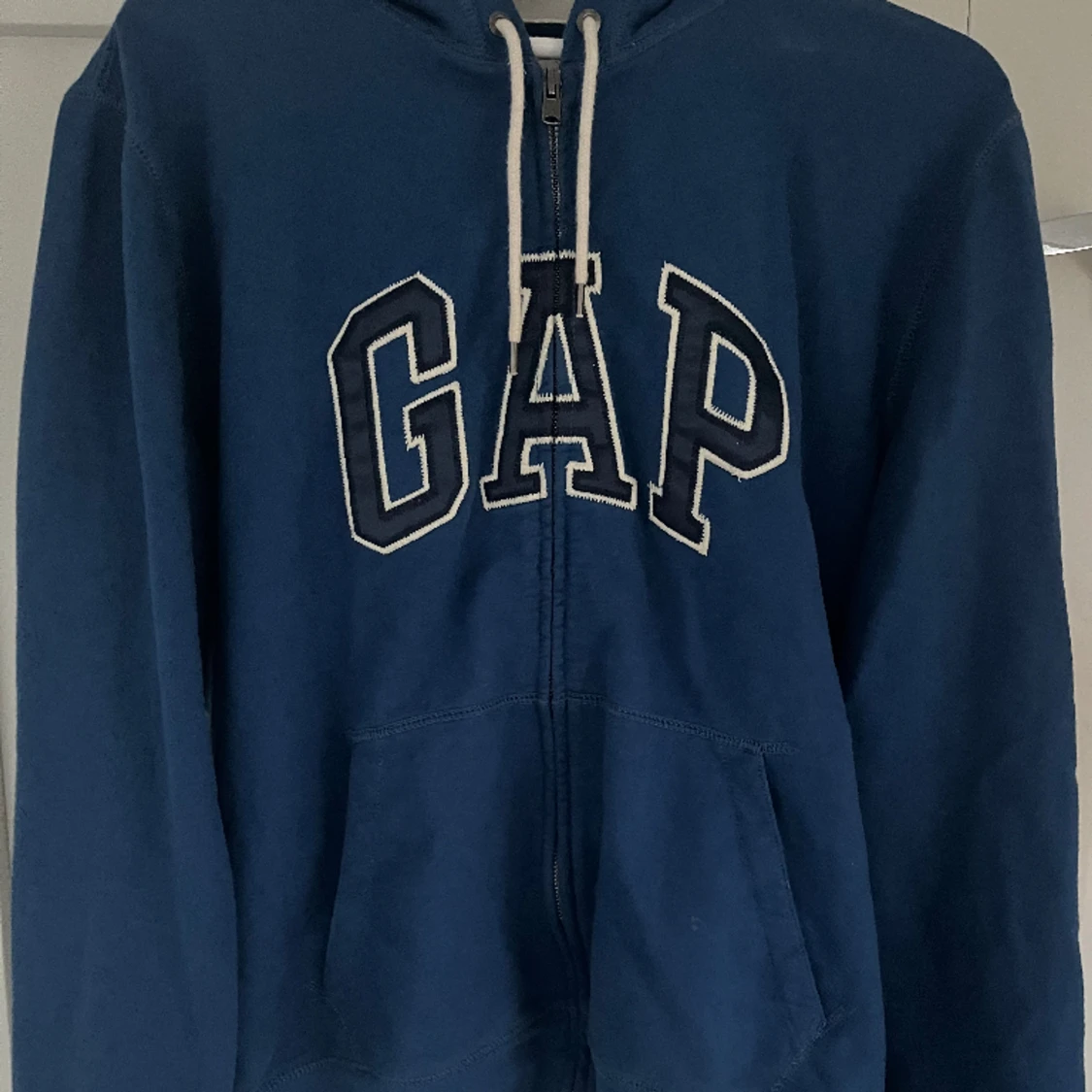 GAP hoodie