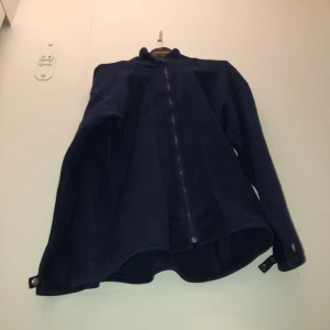 navy fleece - jättevarm och mysig navy fleece 