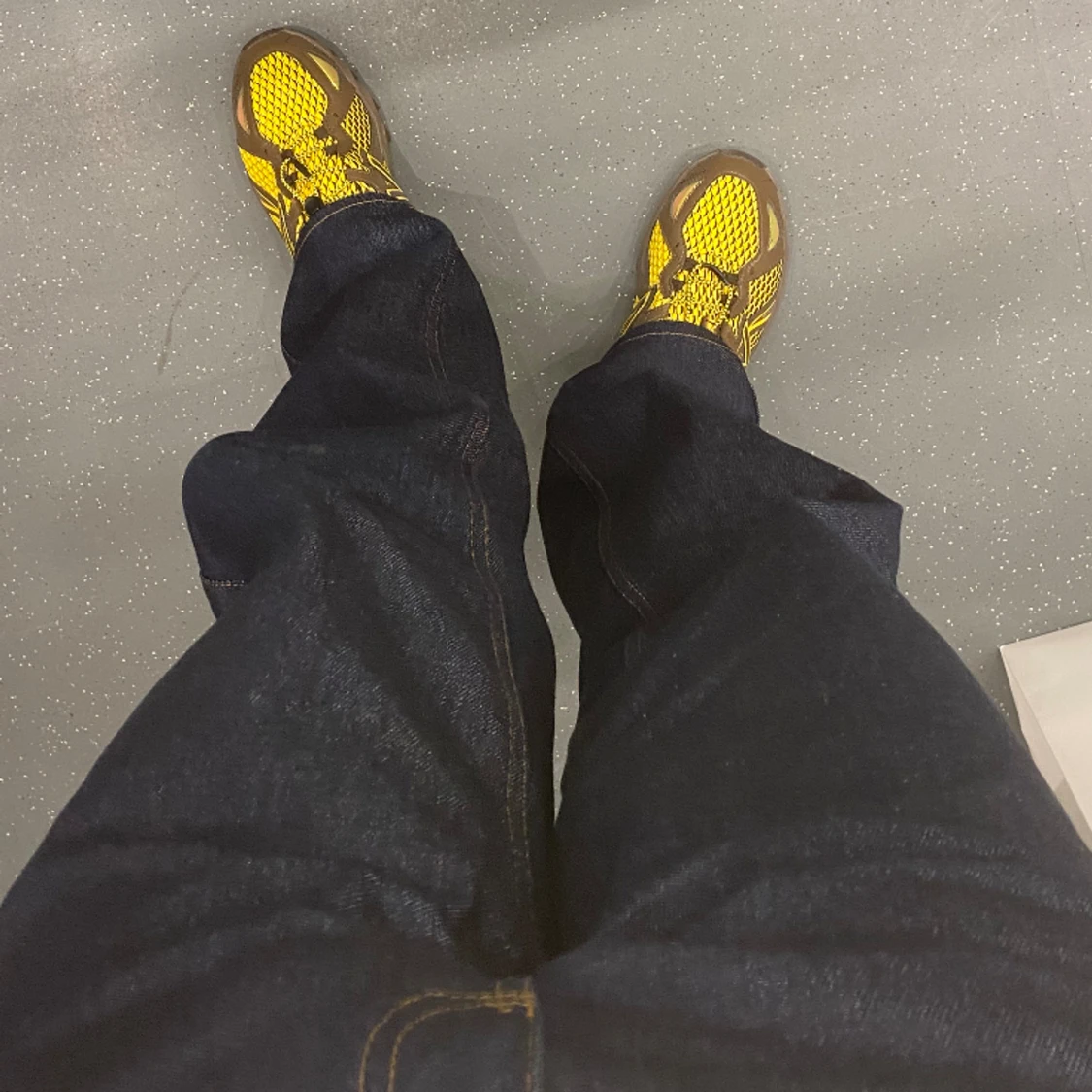 Tres Bien Everywear Jeans