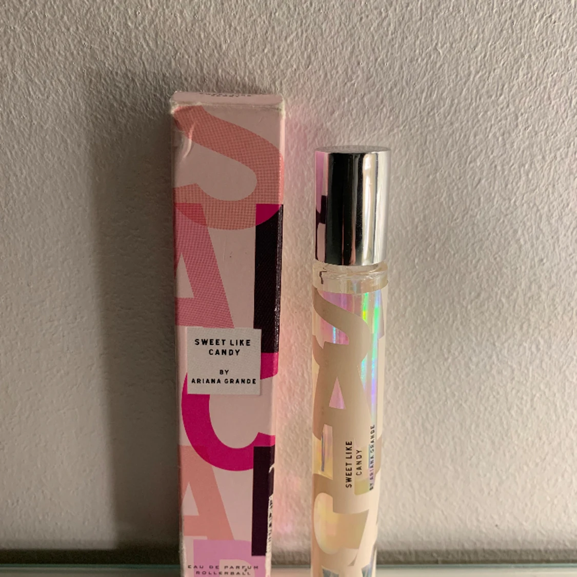 RARE ARIANA GRANDE PARFYM