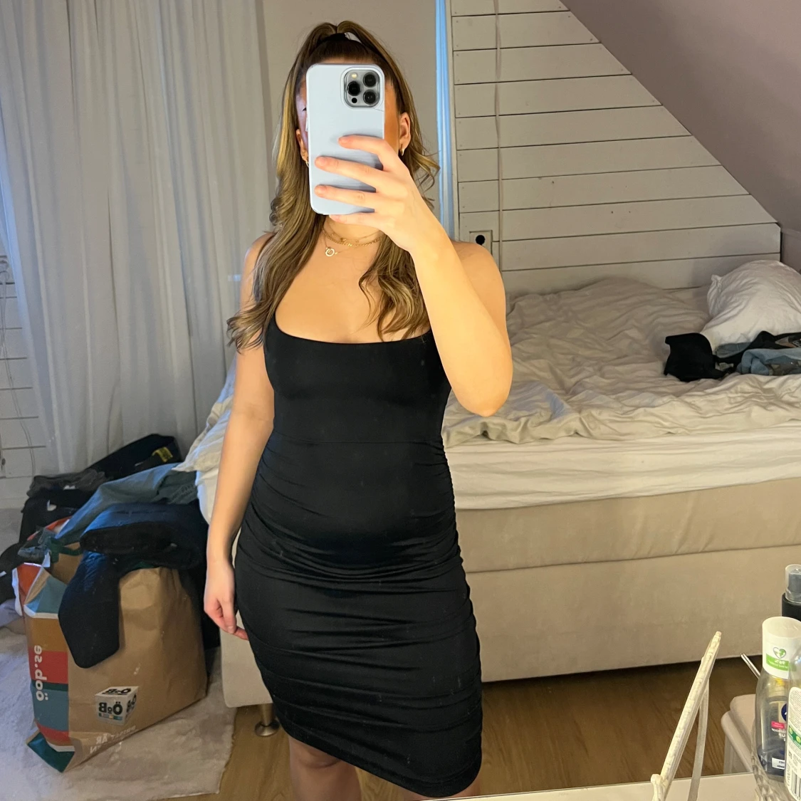 Svart klänning - 91