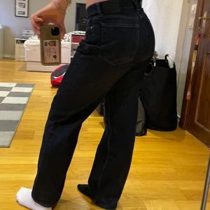 Baggy jeans  - I bought them from CARLINGS and they are only used a few times. Good quality. I would say the fit a size S (I’m a size M and they are a bit too small). You got questions? Don’t hesitate to ask me!!💕