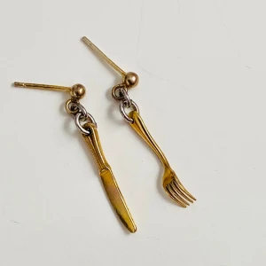 Örhängen bestick  - Snygga örhängen kniv och gaffel 