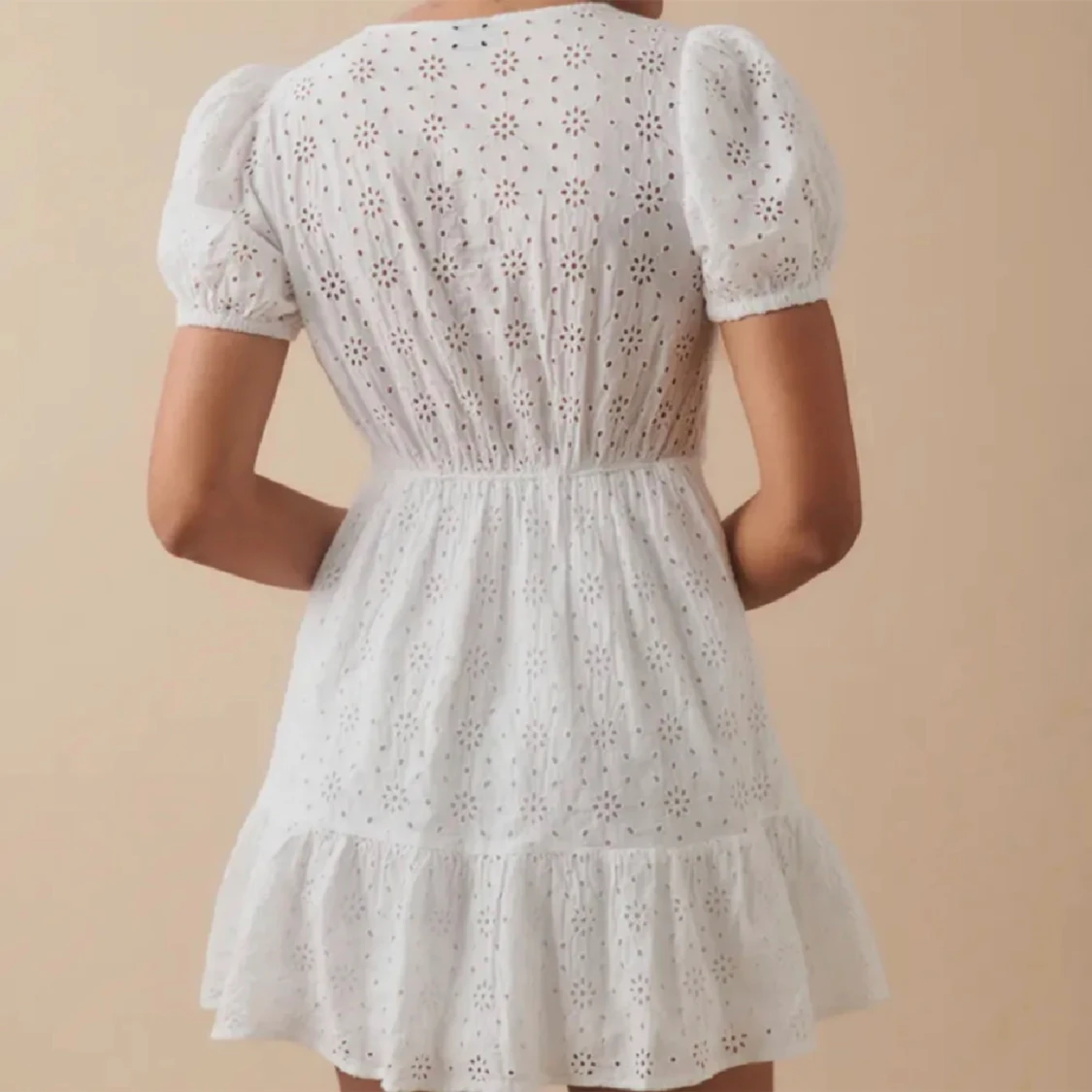 Klänning från Gina tricot  - 90