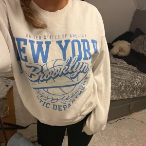 Vit Sweatshirt  - Jätte bekväm sweatshirt 