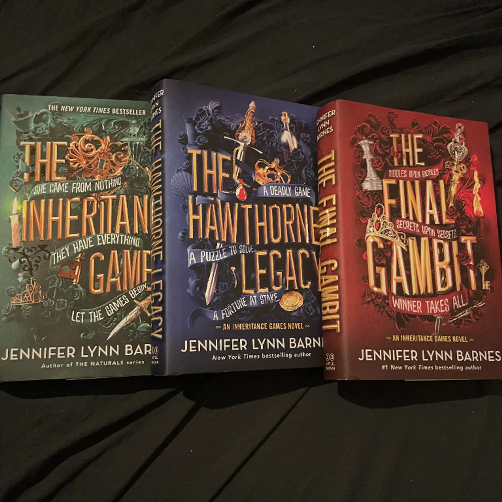 The Inheriteace games serien inbundna! Detta har varit min favvo serie länge! Spännande bok serie med lite romantik✨ Köpta för 180kr styck. Säljes för 120 kr st eller 349 för alla tre! . Övrigt.