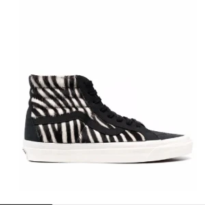 Vans - Skit coola nya vans som jag använt två gånger!🦓skriv för egna bilder🥰